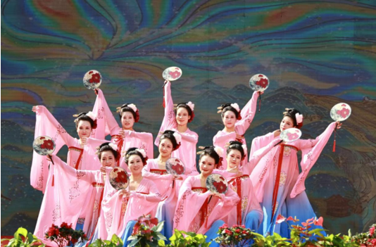 詩韻重陽 邵東市第四屆重陽詩會展現(xiàn)文藝創(chuàng)作與表演新風(fēng)貌